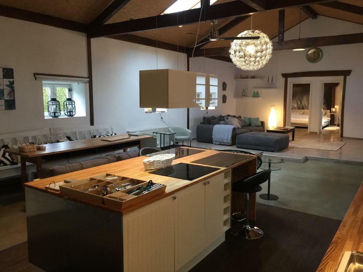 Hof Busen Loft Apartment Monchengladbach Bagian luar foto